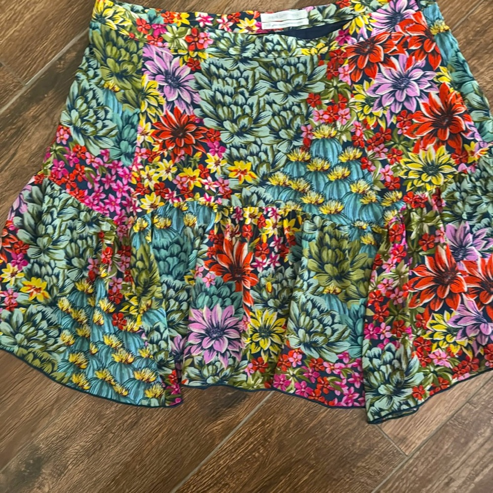 Never worn skirt